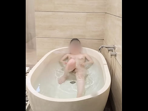 Bathing of Japanese college student